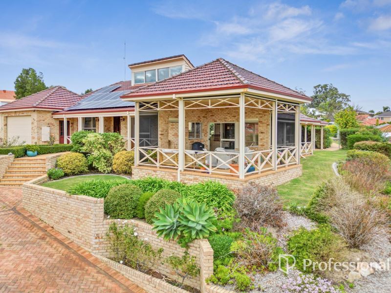 5 Balliol Court, College Grove WA 6230