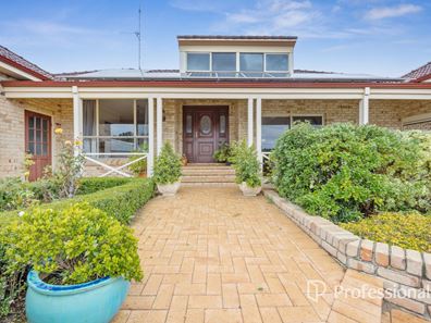 5 Balliol Court, College Grove WA 6230