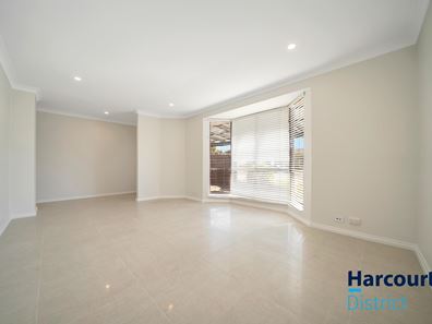 53 Christmas Avenue, Heathridge WA 6027