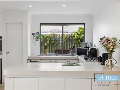 62 Macquarie Avenue, Padbury WA 6025