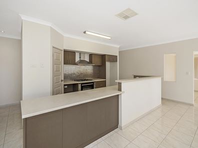 8 Gatum Street, Baldivis WA 6171