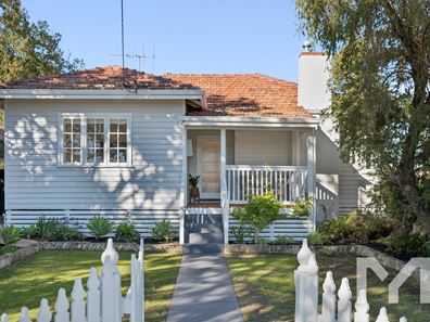 100 Zenobia Street, Palmyra WA 6157