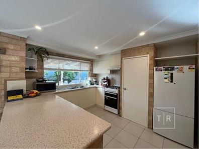 11 Williams Street, Esperance WA 6450