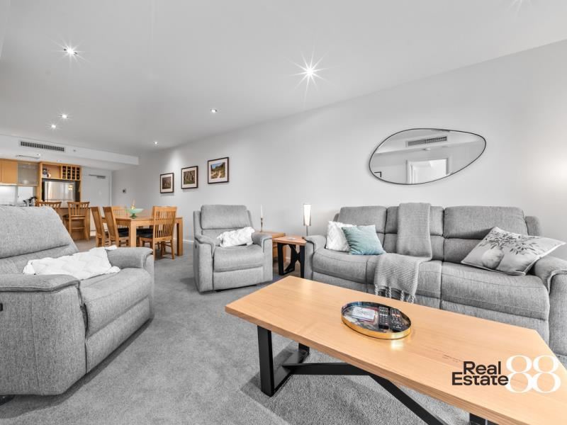 14/132 Terrace Road, Perth