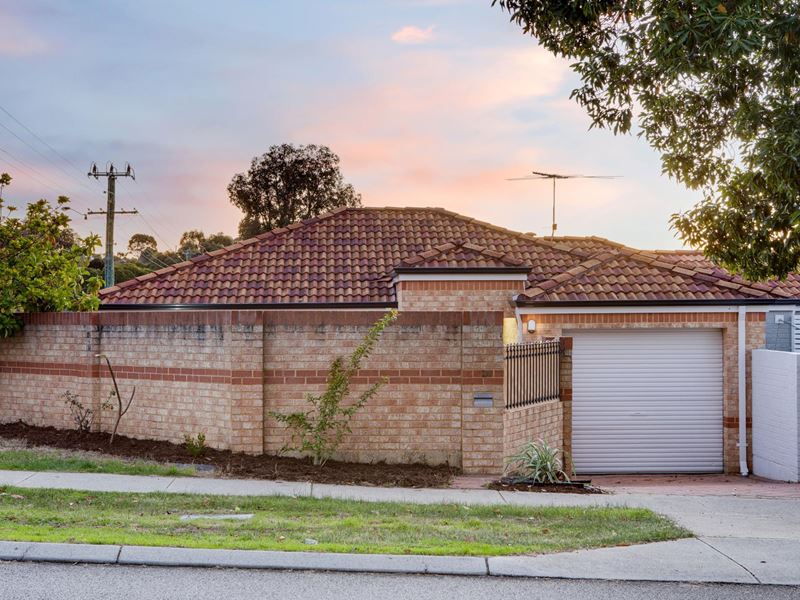 1A Phillips Grove, Innaloo WA 6018