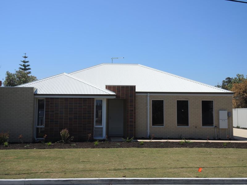 4 Turon Street, Morley WA 6062