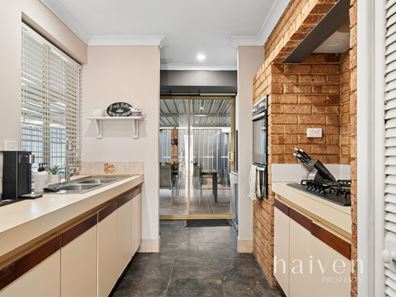 33 Matfield Way, Gosnells WA 6110