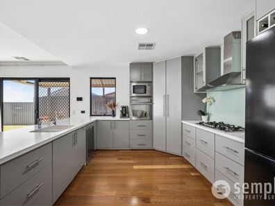 6 Catspaw Avenue, Beeliar WA 6164