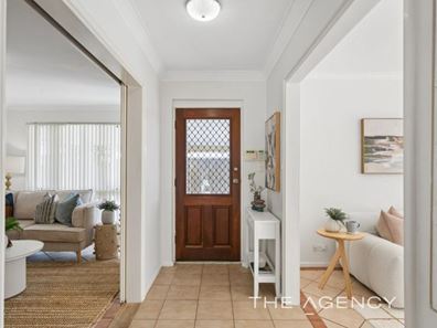 19 Scott Place, Hillarys WA 6025