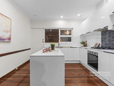 16 Hotchkiss Drive, Balcatta WA 6021