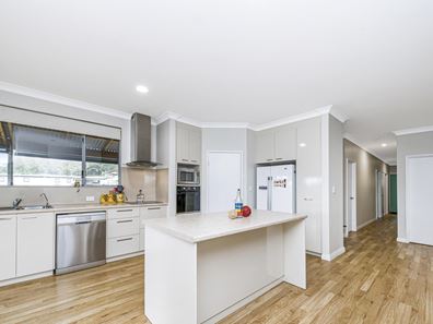 15 Flame Street, Bindoon WA 6502