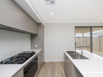 14 Empire Way, Yanchep WA 6035