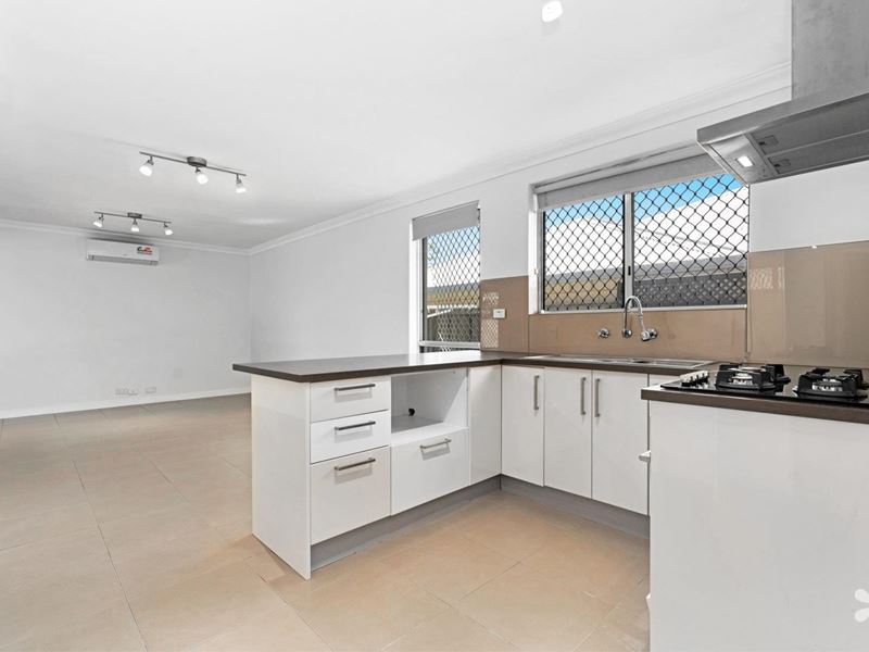59 Banyard Avenue, Kelmscott WA 6111