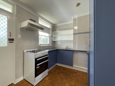 14/17 The Avenue, Crawley WA 6009