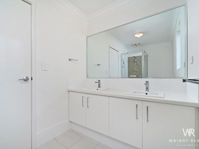 26 Rosso Meander, Woodvale WA 6026