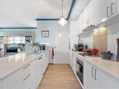 9/2 Louvre Way, Baldivis WA 6171