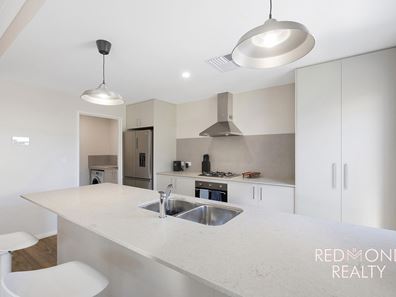 32 Citadel Way, Currambine WA 6028