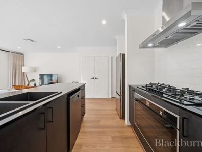 31 Equitation Terrace, Cockburn Central WA 6164