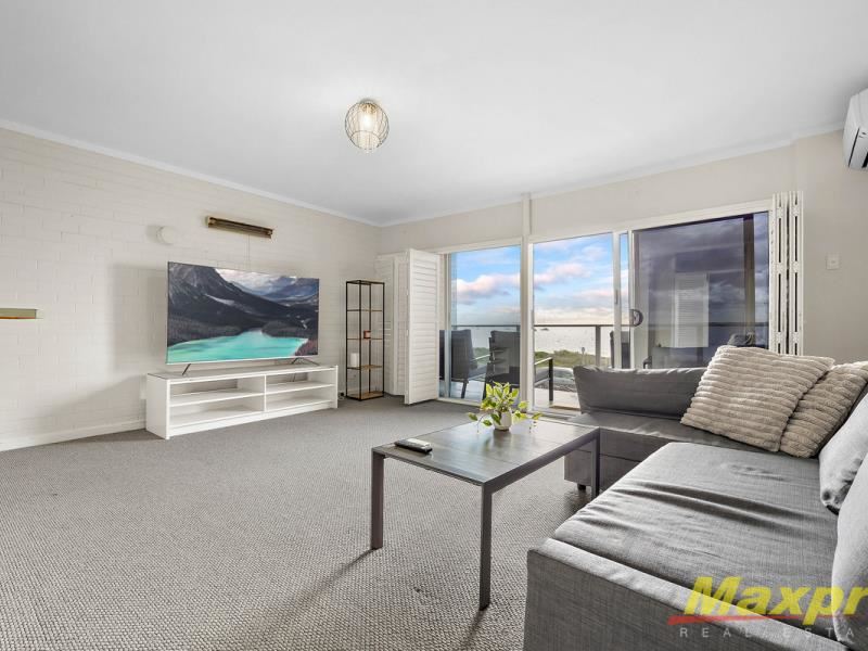9/153 Esplanade, Rockingham WA 6168