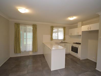 9 Ixora Place, Pinjarra WA 6208