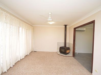 9 Ixora Place, Pinjarra WA 6208