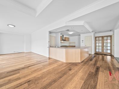 5 Savannah Circuit, Success WA 6164