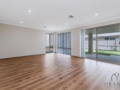 19 Sandcastle Street, Yanchep WA 6035