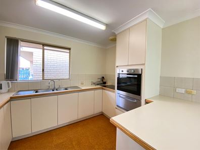 17/1 Dorset Street, West Busselton WA 6280
