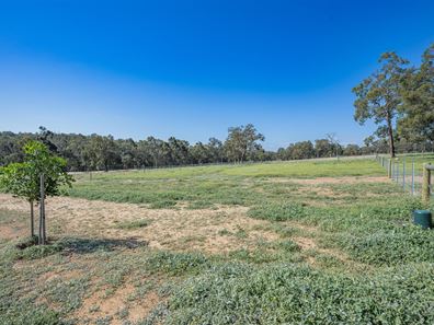 10 Whistler Street, Parkerville WA 6081