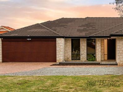 72 Beauchamp Loop, Wellard WA 6170