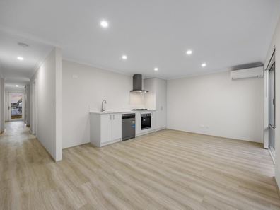 36 Jewel Way, Banksia Grove WA 6031