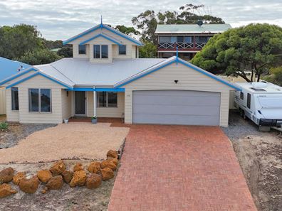 34 Wilkinson Street, Hopetoun WA 6348