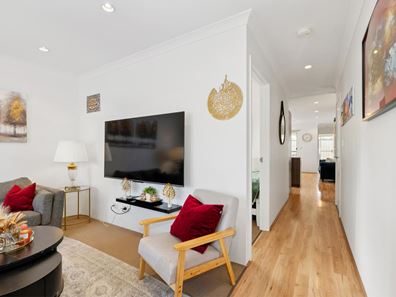 64 Walter Road East, Eden Hill WA 6054