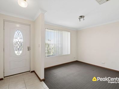 6 Sherbourne  Corner, Success WA 6164