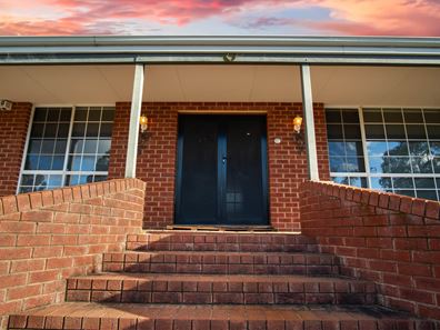 9 Wilkinson Court, Wellard WA 6170