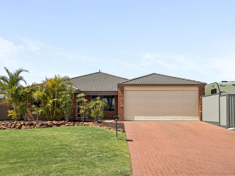 48 Diamantina Boulevard, Byford