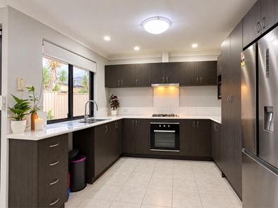 60A Amberley Way, Westminster WA 6061