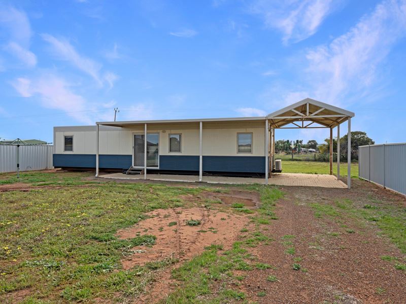 4A Hatch Place, Utakarra WA 6530