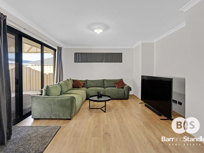 2 Tiffany Centre, Dalyellup WA 6230