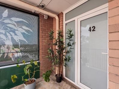 42/80 King George Street, Victoria Park WA 6100