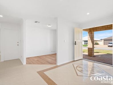 22 Champlain Road, Secret Harbour WA 6173