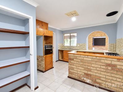 1 Tewson Road, Camillo WA 6111