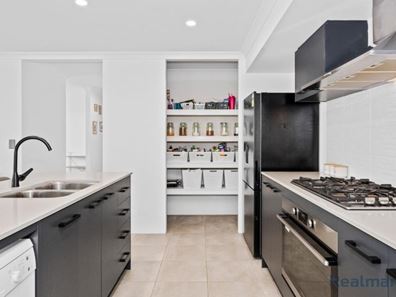 7 Gnowangerup Bend, Dawesville WA 6211