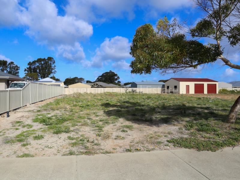 Lot 66 (7) Hastings Crescent, Castletown WA 6450