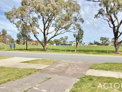 36a Second Avenue, Shoalwater WA 6169