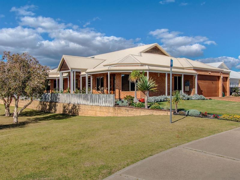 17 Properjohn Drive, Rockingham WA 6168