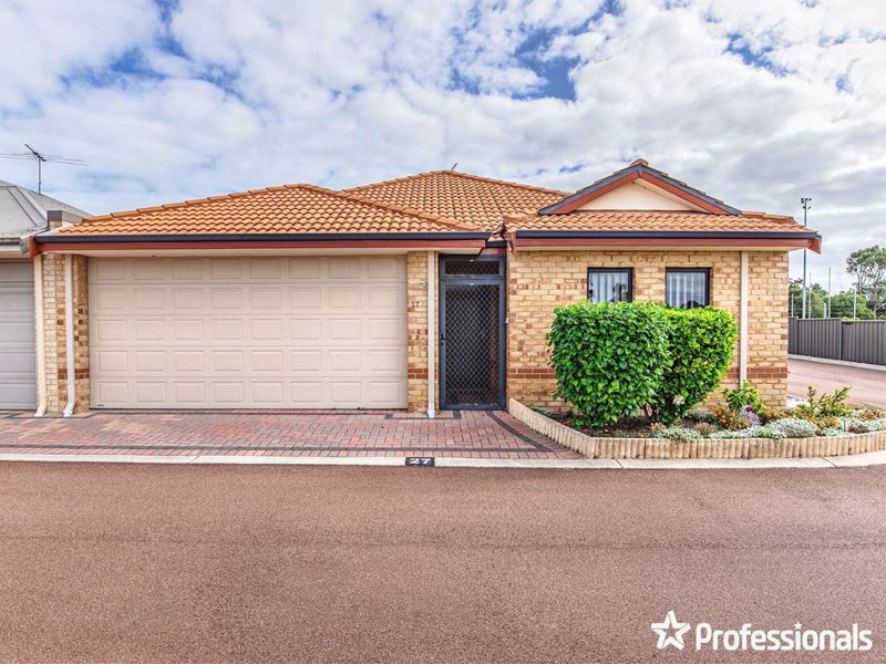 27/9 Bradbury Street, Rockingham WA 6168