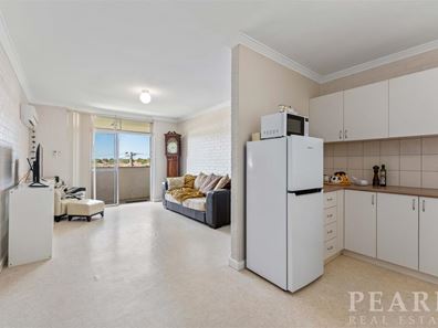 32/26 Golf View Street, Yokine WA 6060