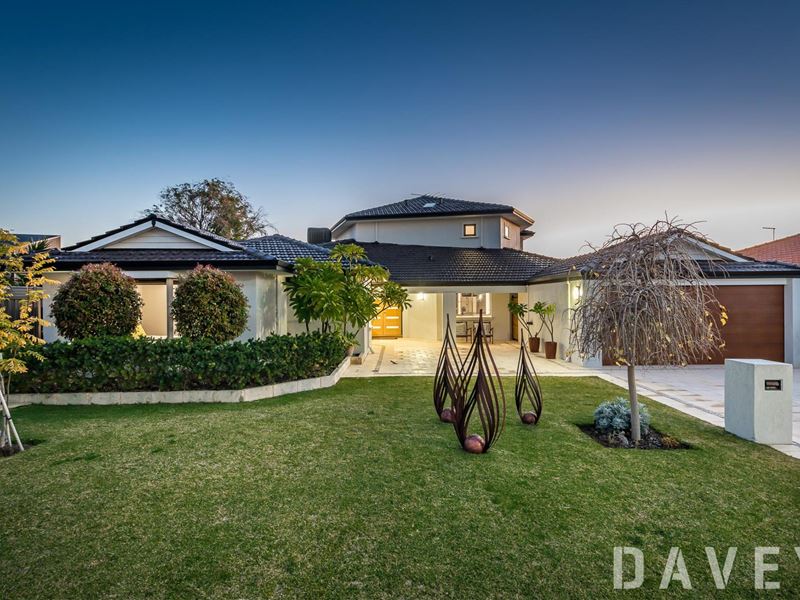 3 Mitra Court, Mullaloo WA 6027