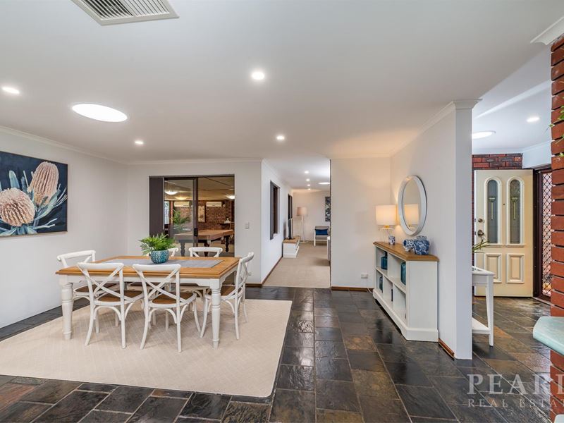 8 Link Way, Mullaloo WA 6027